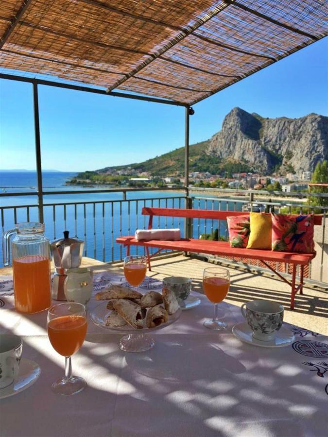Apartments Soric Omis Bagian luar foto