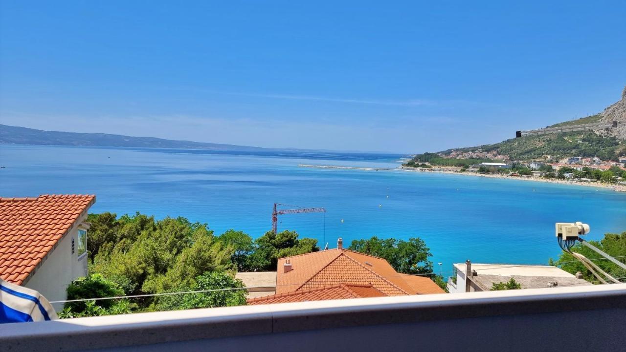 Apartments Soric Omis Bagian luar foto